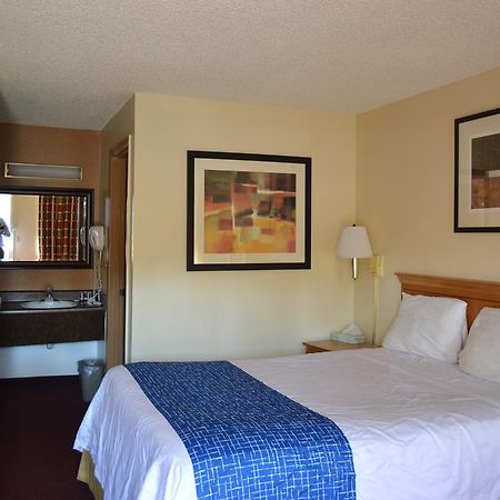 Travelodge By Wyndham Sea-Tac Airport North Tukwila Extérieur photo