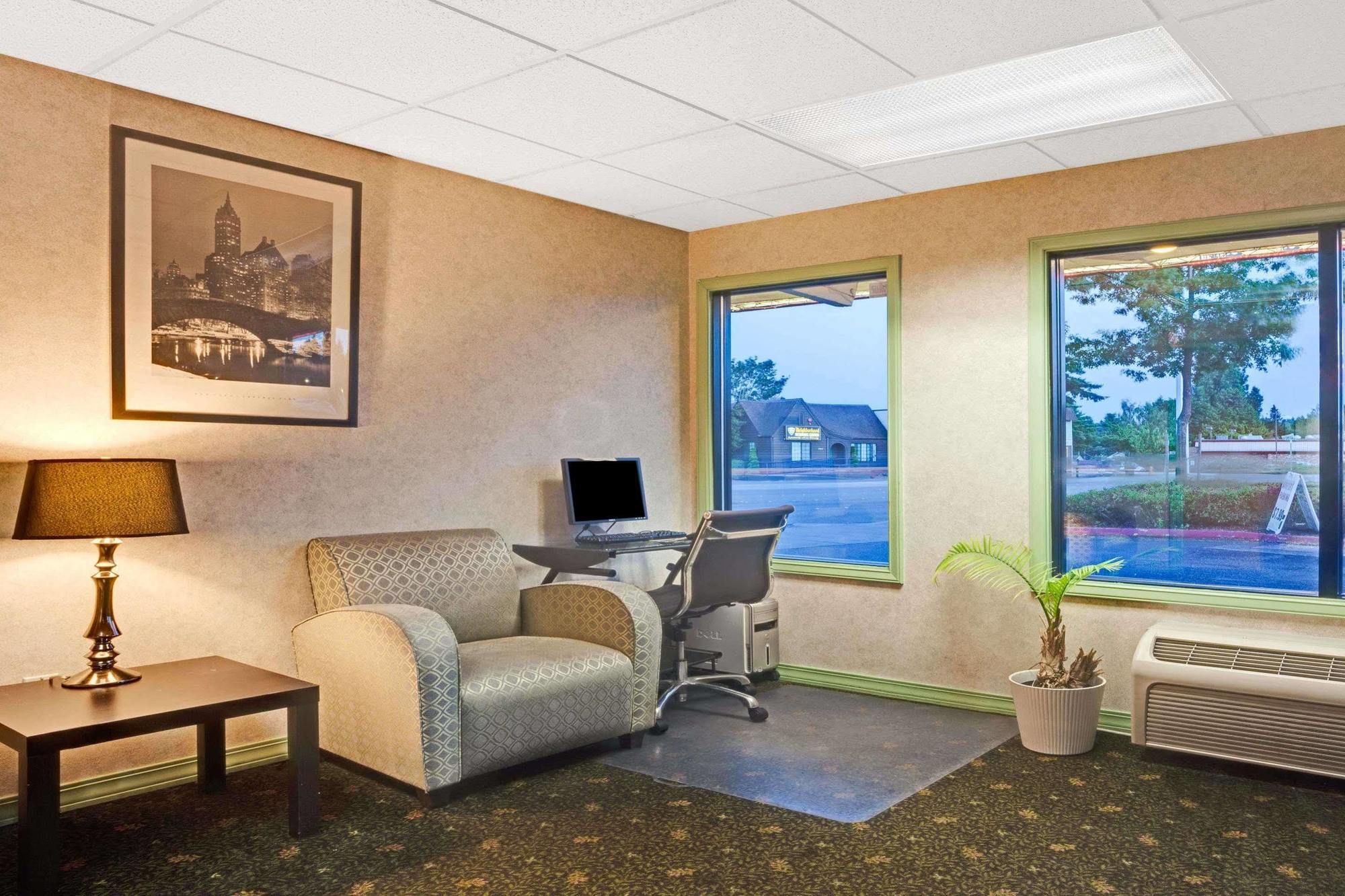 Travelodge By Wyndham Sea-Tac Airport North Tukwila Extérieur photo